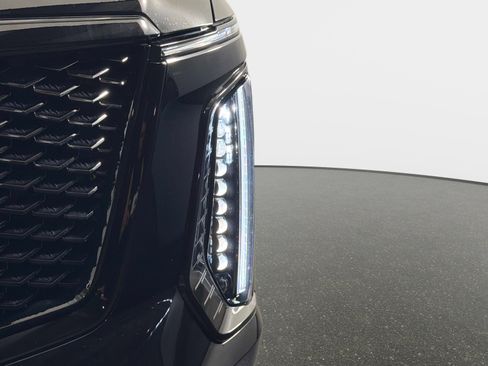Used 2026 Cadillac Escalade Sport w/ LPO, ONYX Package AWD/4WD image 10