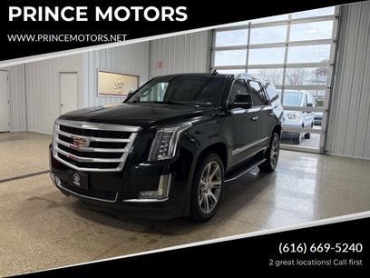 Used 2016 Cadillac Escalade Luxury
