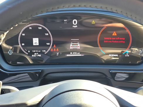 Certified 2025 Porsche Cayenne Coupe image 33