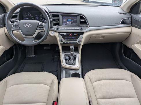 Used 2017 Hyundai Elantra Value Edition w/ Cargo Package FWD image 13