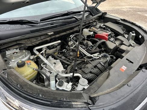 Used 2025 Mitsubishi Outlander SE image 36