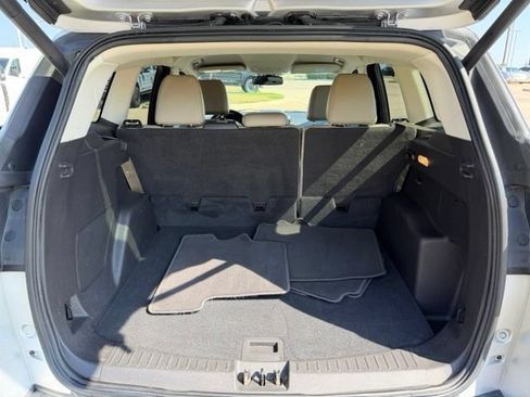 Used 2017 Ford Escape Titanium FWD image 8