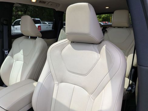 Used 2023 INFINITI QX60 Luxe w/ Cargo Package FWD image 15