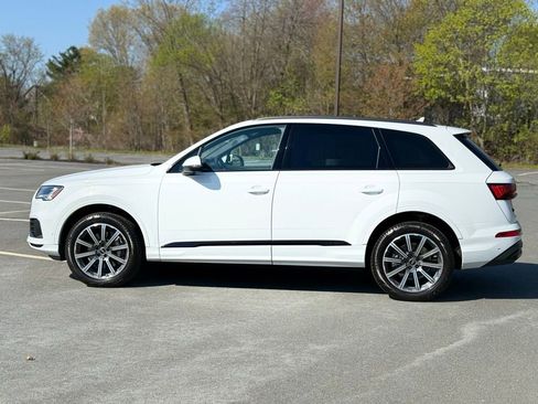 Used 2023 Audi Q7 2.0T Premium Plus w/ Premium Plus Package AWD/4WD image 3