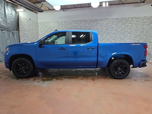 Used 2022 Chevrolet Silverado 1500 Custom image 4