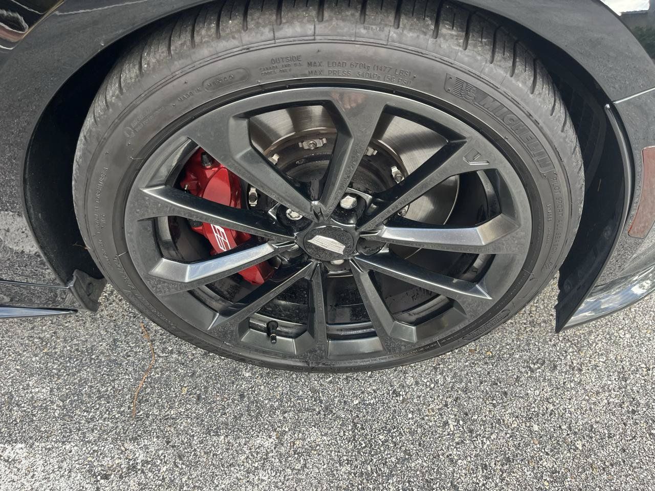 Used 2017 Cadillac ATS V w/ Carbon Black Package RWD image 57