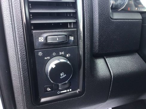 Used 2018 RAM 1500 Rebel w/ Luxury Group AWD/4WD image 18