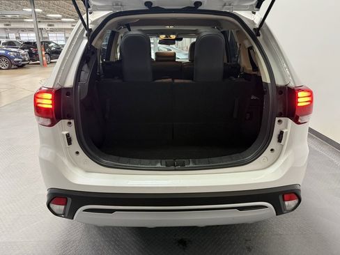 Used 2020 Mitsubishi Outlander GT image 22