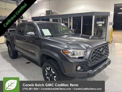 Used 2021 Toyota Tacoma TRD Off-Road w/ Technology Package AWD/4WD image 3