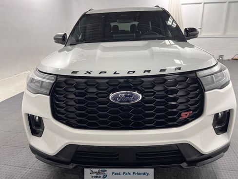 New 2026 Ford Explorer ST w/ Sun And Sound Package AWD/4WD image 3