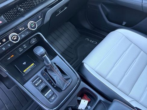 Used 2023 Honda CR-V Sport Touring image 17