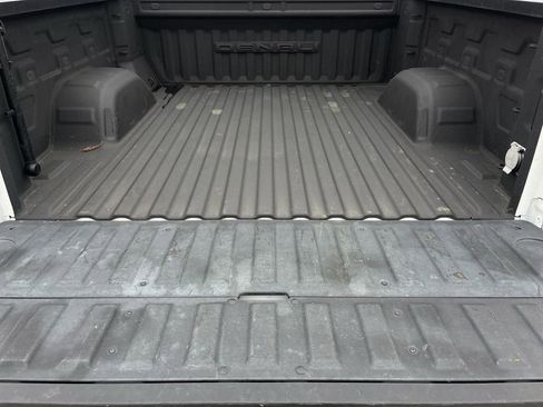 Used 2022 GMC Sierra 1500 Denali w/ Denali Reserve Package image 27