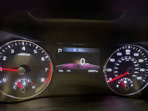 Certified 2022 Kia Forte LXS image 15