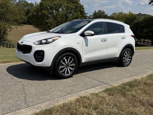 Used 2017 Kia Sportage EX w/ EX Premium Package AWD/4WD image 1