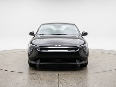 Used 2025 Kia K4 FWD image 2