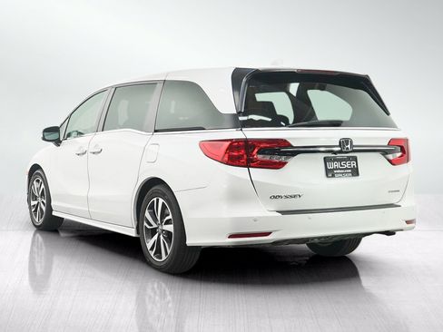 Used 2022 Honda Odyssey Touring image 3