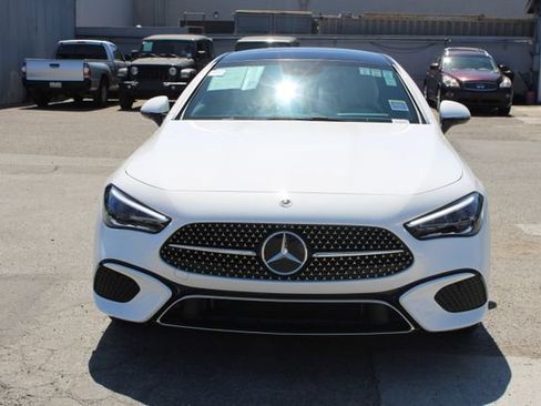 Used 2026 Mercedes-Benz CLE 300 4MATIC Coupe image 2