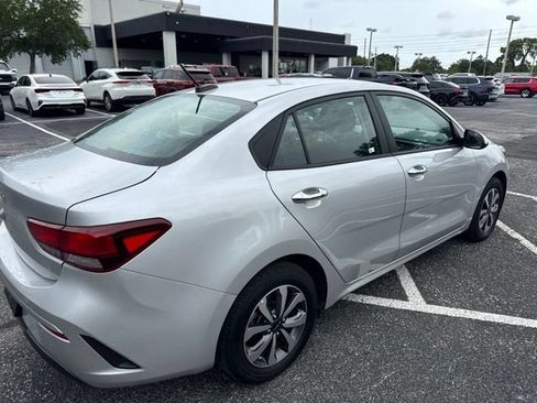Used 2023 Kia Rio S w/ Technology Package FWD image 4