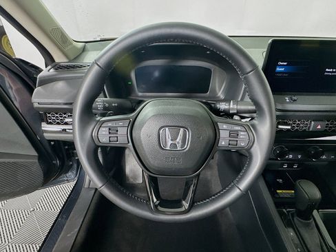 Used 2025 Honda Accord EX-L image 12