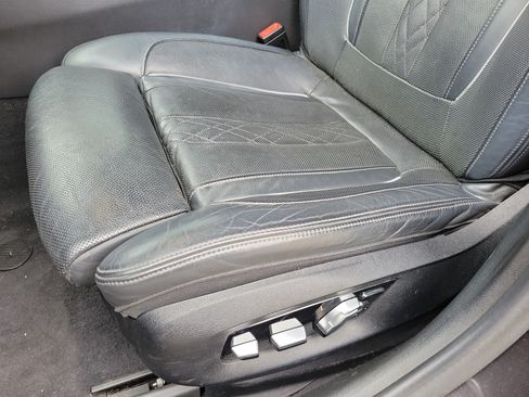 Used 2018 BMW 540i xDrive AWD/4WD image 10