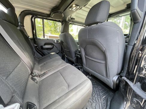 Used 2020 Jeep Gladiator Sport AWD/4WD image 41