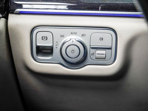 Used 2021 Mercedes-Benz GLE 350 image 28