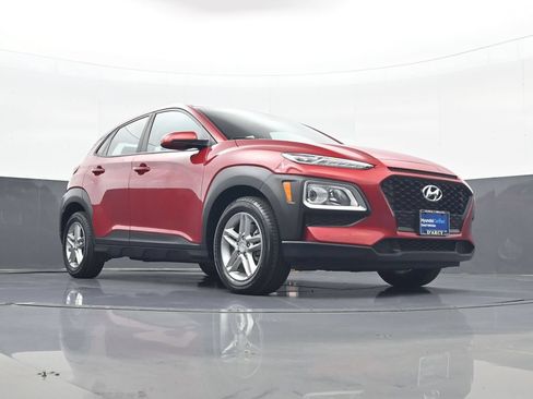 Used 2020 Hyundai Kona SE AWD/4WD image 24