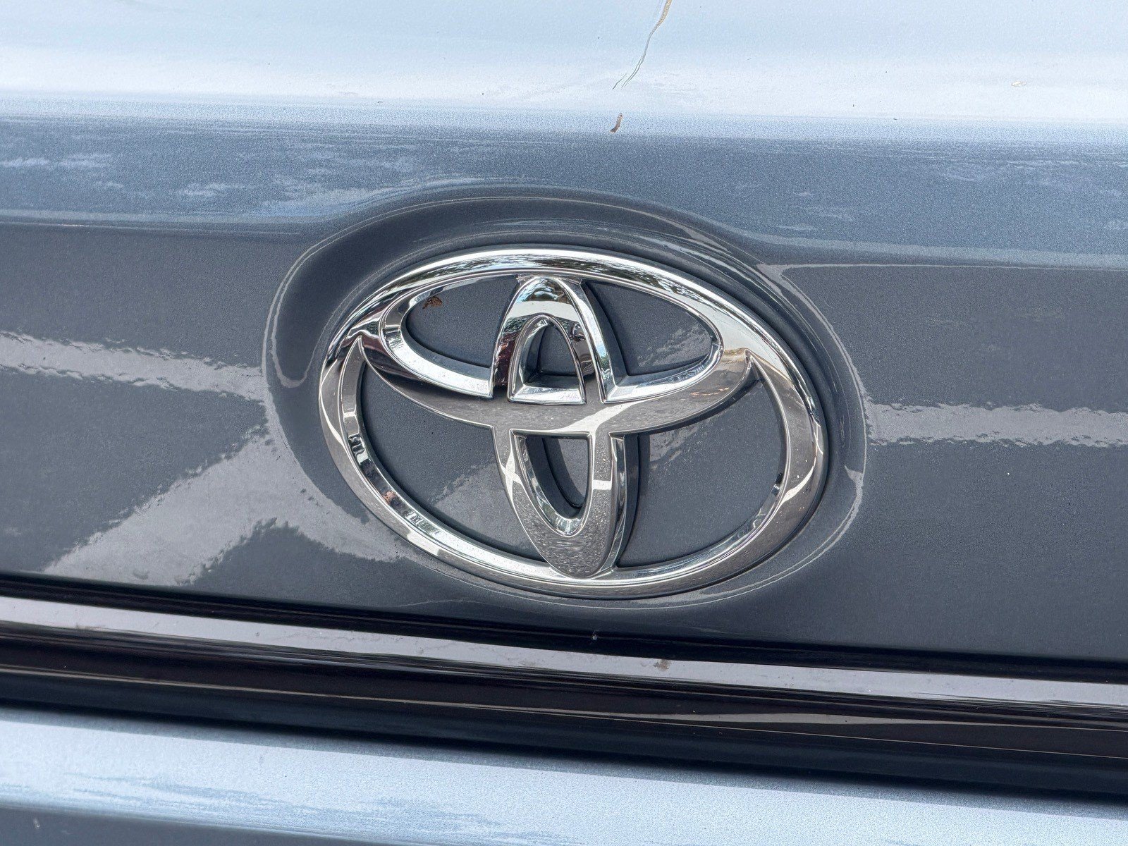 Used 2024 Toyota Corolla LE FWD image 45