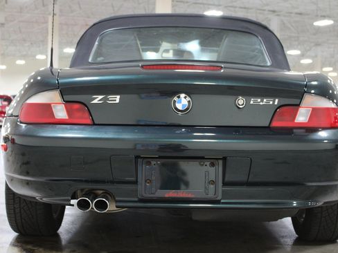 Used 2001 BMW Z3 2.5i RWD image 32
