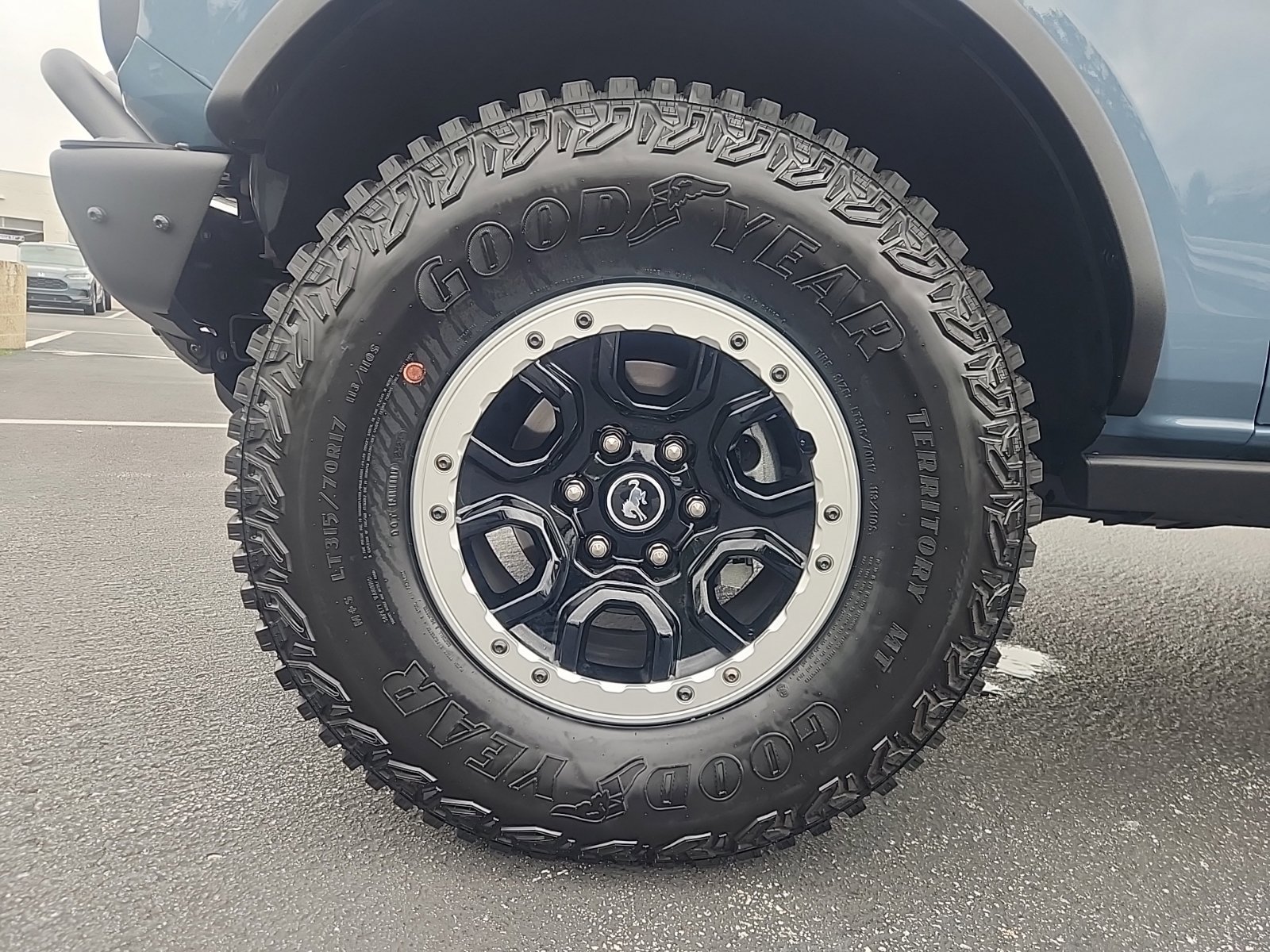 Used 2024 Ford Bronco Badlands AWD/4WD image 13