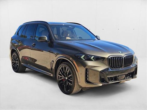 Used 2026 BMW X5 sDrive40i w/ M Sport Package image 7