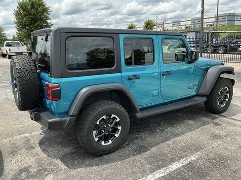 Used 2024 Jeep Wrangler Unlimited Rubicon 4xe w/ Technology Group AWD/4WD image 6