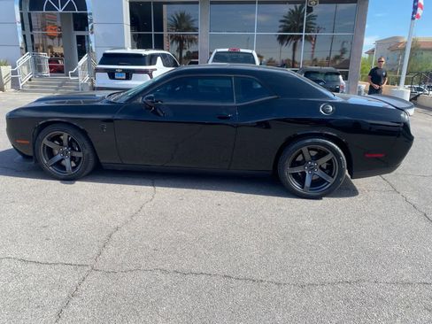 Used 2023 Dodge Challenger SRT Hellcat RWD image 9