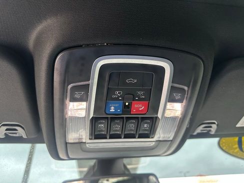 Used 2020 RAM 1500 Limited w/ Black Appearance Package image 29