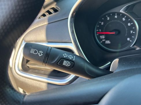 Used 2023 Chevrolet Equinox LT w/ LPO, Floor Liner Package image 18