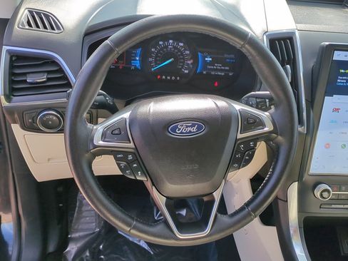 Used 2022 Ford Edge Titanium w/ Equipment Group 301A image 16