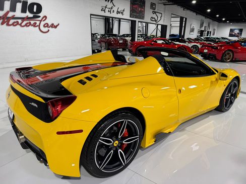 Used 2015 Ferrari 458 Speciale A image 15