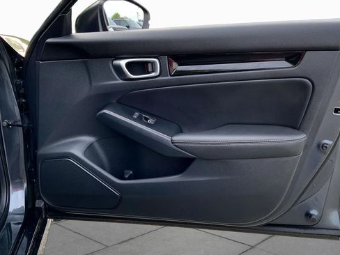 Used 2024 Honda Civic Touring image 23