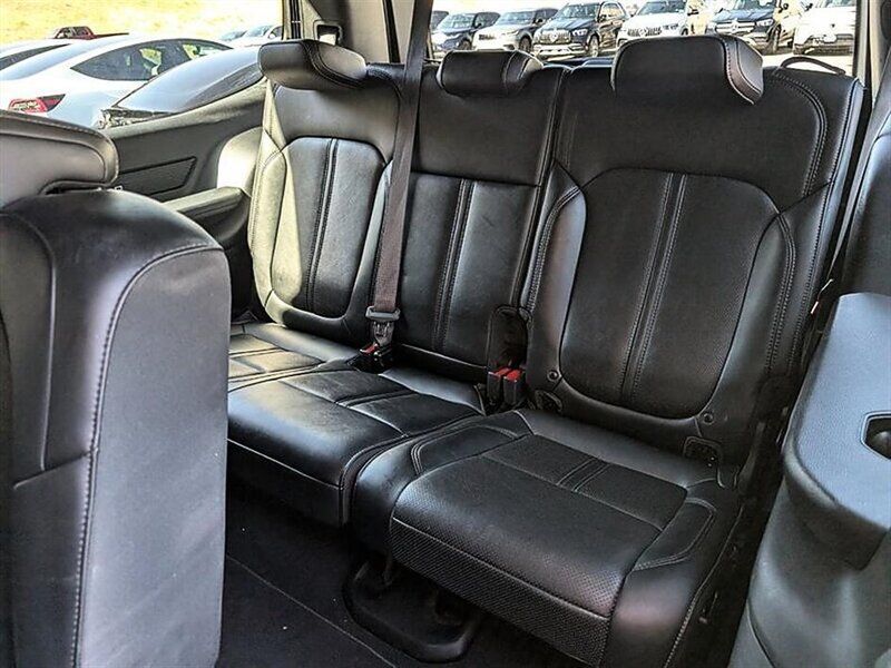 Used 2025 Jeep Wagoneer Series II w/ 8-Passenger Seating Package AWD/4WD image 27