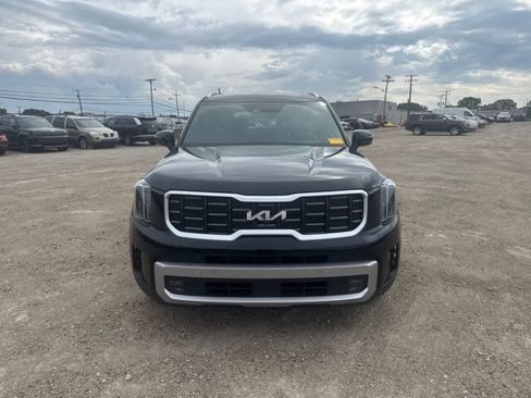 Used 2023 Kia Telluride SX Prestige AWD/4WD image 2