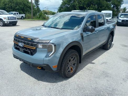 Certified 2026 Ford Maverick Tremor AWD/4WD image 3