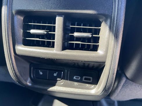 Used 2019 Cadillac XT4 Sport AWD/4WD image 21