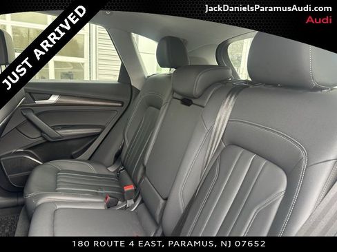 Used 2023 Audi Q5 2.0T Premium Plus w/ Premium Plus Package image 11