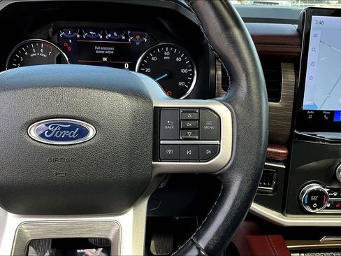 Used 2022 Ford Expedition Limited AWD/4WD image 14