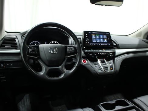 Used 2025 Honda Odyssey EX-L image 2