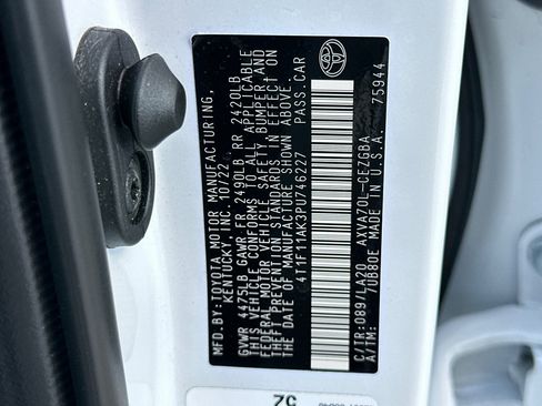 Used 2023 Toyota Camry XLE w/ Navigation Package FWD image 27