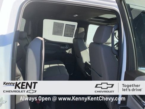 Certified 2025 Chevrolet Silverado 1500 LTZ w/ LTZ Premium Package image 17