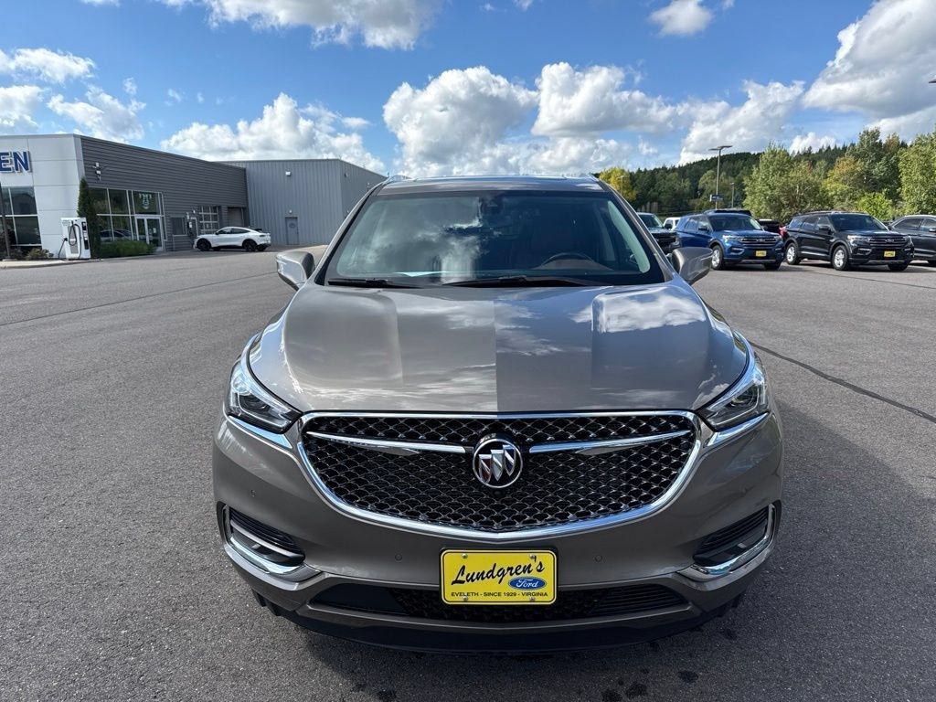 Used 2020 Buick Enclave Avenir w/ Avenir Technology Package AWD/4WD image 8
