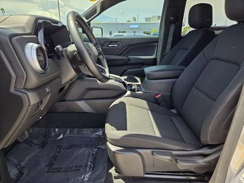 Used 2024 Chevrolet Colorado LT w/ LT Convenience Package RWD image 14