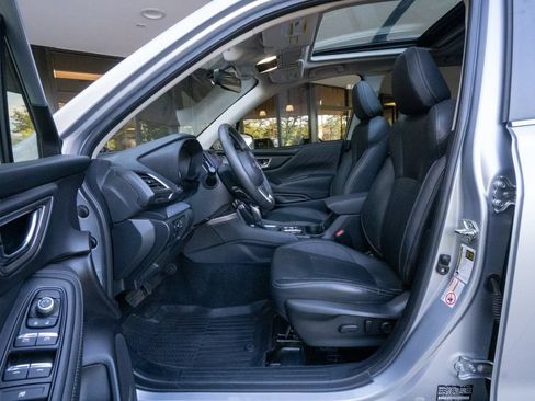 Used 2019 Subaru Forester Limited AWD/4WD image 8